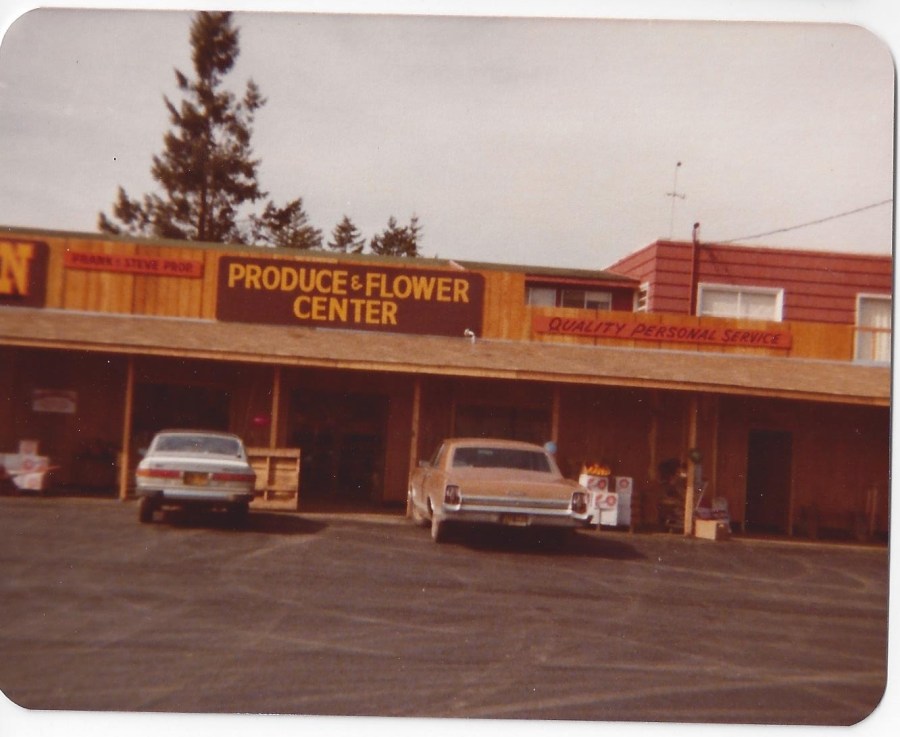 Comella's Produce and Flower Center late 1970s