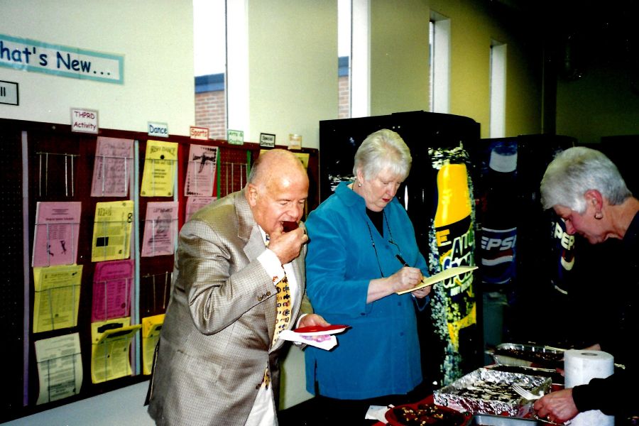 Library 2001 Chocolate Contest judged by Gerry Frank - Leslie Brown, Patsy VandeVenter 2001