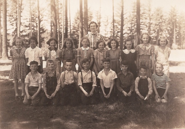 1938 Garden Home Grade School, 3rd and 4th grades