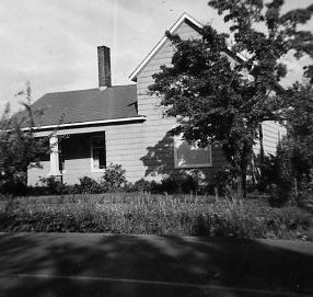 Vintage photo of Dickson home