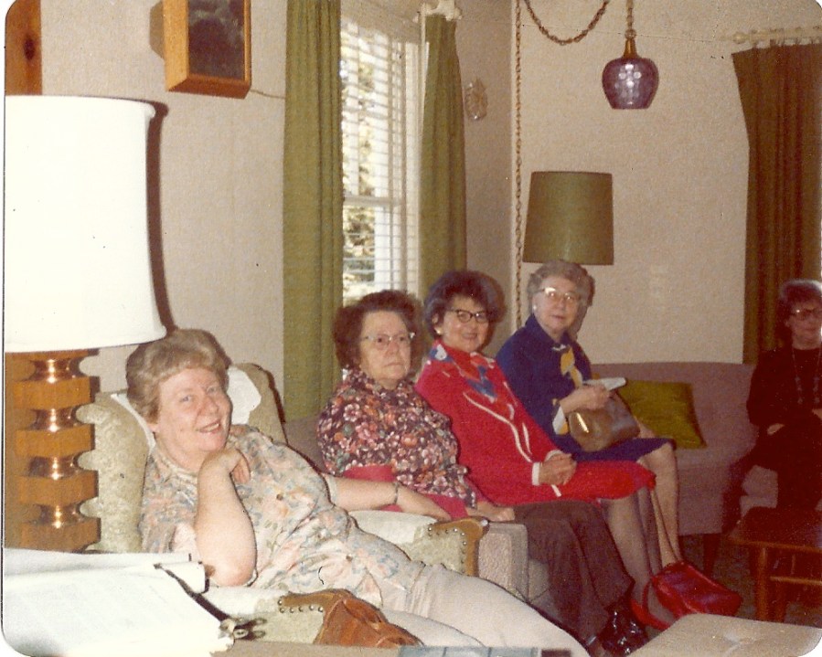 Virginia Bristow, Dorothy MacKay, Betty Hardy, Lillian Perkins - Garden Home Extension Study Group