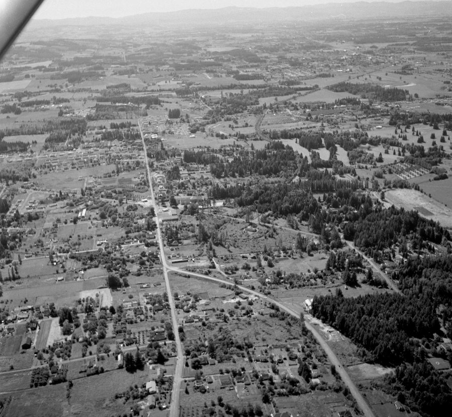 1957 Garden Home Rd and Multnomah Blvd from E