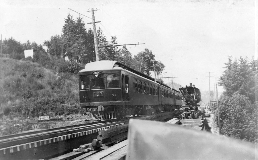 Oregon Electric - track construction