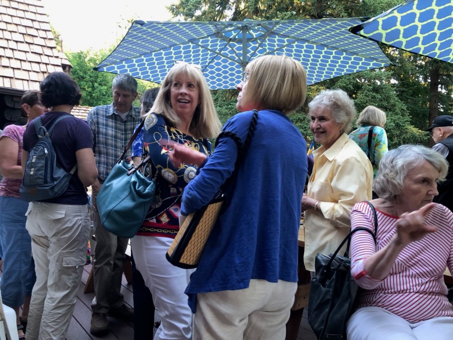 Fogelbo tour 2019 deck - visitors chatting