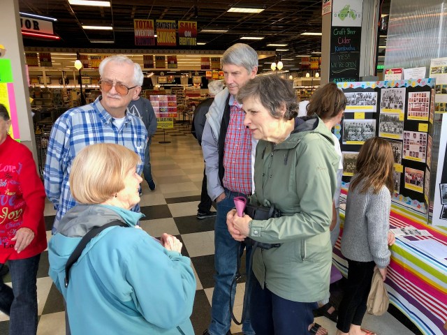 John and Marie Pacella, Bob and Sharon Cram, Lamb's Thriftway closing 2019