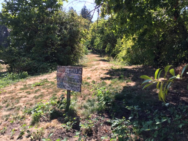 Middlebrooks railway bed entry at SW 71st