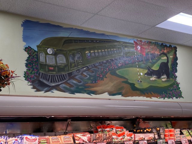Murals at Trader Joe's 2021 - train and golf course