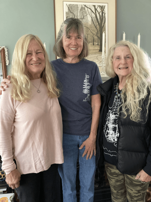 Carol with Godwin sisters, Jerry and Janene