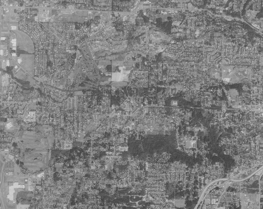1975-09-13 aerial photo