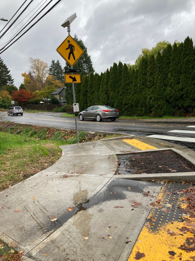 SW Garden Home Rd crosswalk at SW 84th Ave